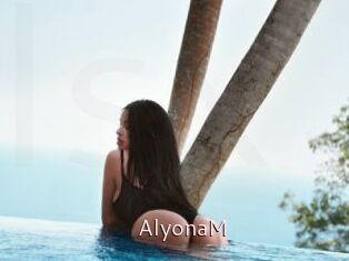 AlyonaM