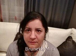 BrunetteMira