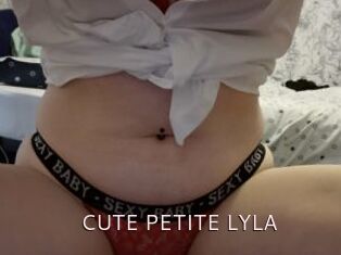 CUTE_PETITE_LYLA