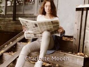 Charlotte_Mooch