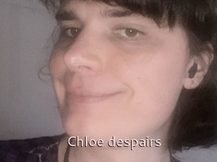 Chloe_despairs