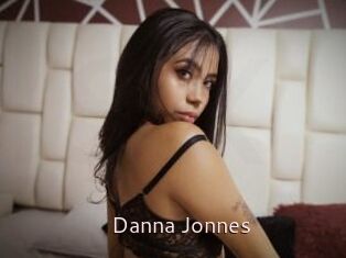 Danna_Jonnes