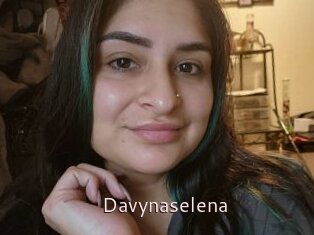 Davynaselena