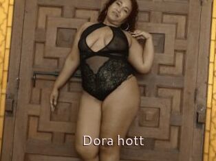 Dora_hott