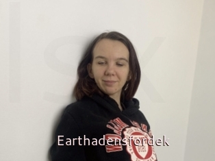 Earthadensfordek