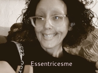 Essentricesme