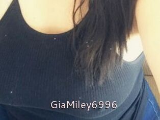 GiaMiley6996