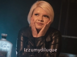 Izzumydiluque