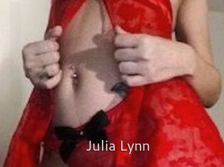 Julia_Lynn