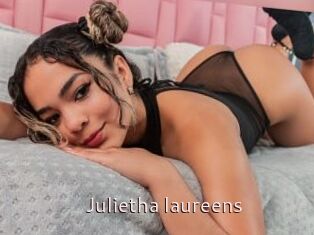 Julietha_laureens