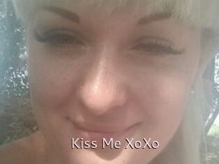 Kiss_Me_XoXo