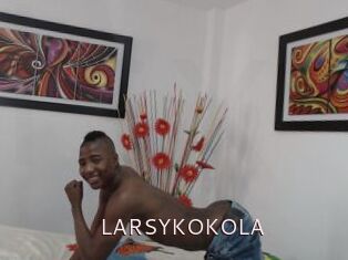 LARSYKOKOLA