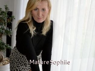 MatureSophiie