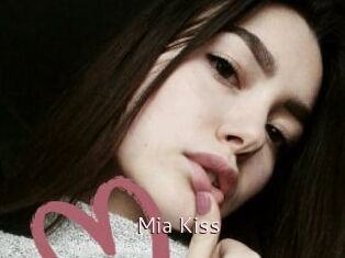 Mia_Kiss_