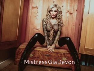 MistressGiaDevon