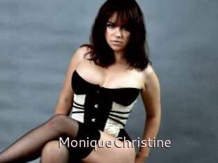 MoniqueChristine