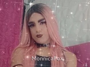 MonnicaFox