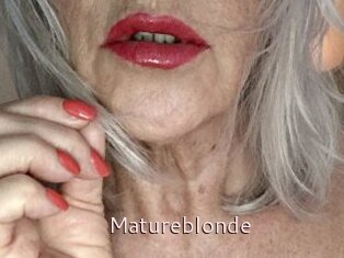 Matureblonde