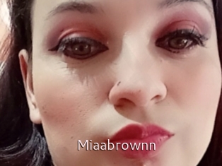 Miaabrownn