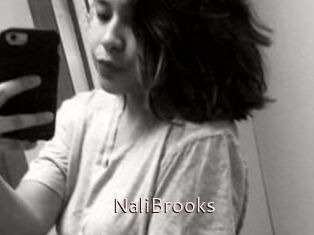 Nali_Brooks