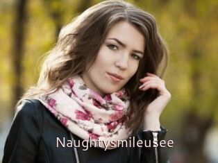 Naughtysmileusee