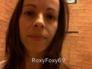 RoxyFoxy_69