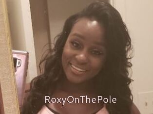 RoxyOnThePole