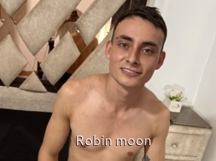 Robin_moon