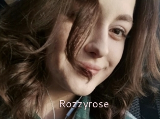 Rozzyrose