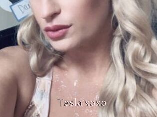 Tesla_xoxo