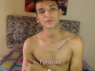 Tyronxx